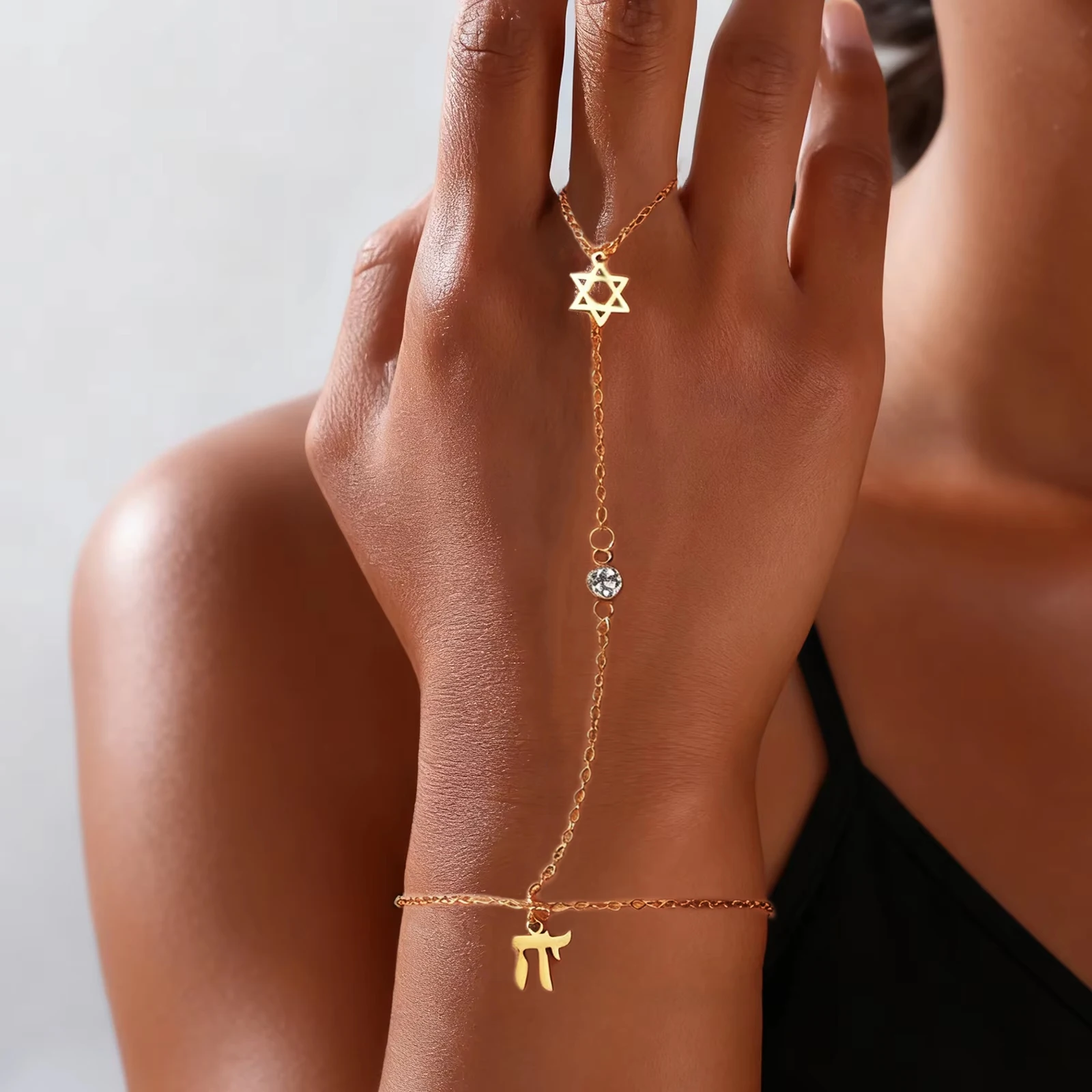 Jewelry & Watches Spółka Z Ograniczoną Odpowiedzialnością - กำไลข้อมือรูปดาวหกแฉกของชาวยิว ตัวอักษรฮีบรู ไช ทำจากสแตนเลสสตีล ปรับขนาดได้ ประดับเพชรซิคอน