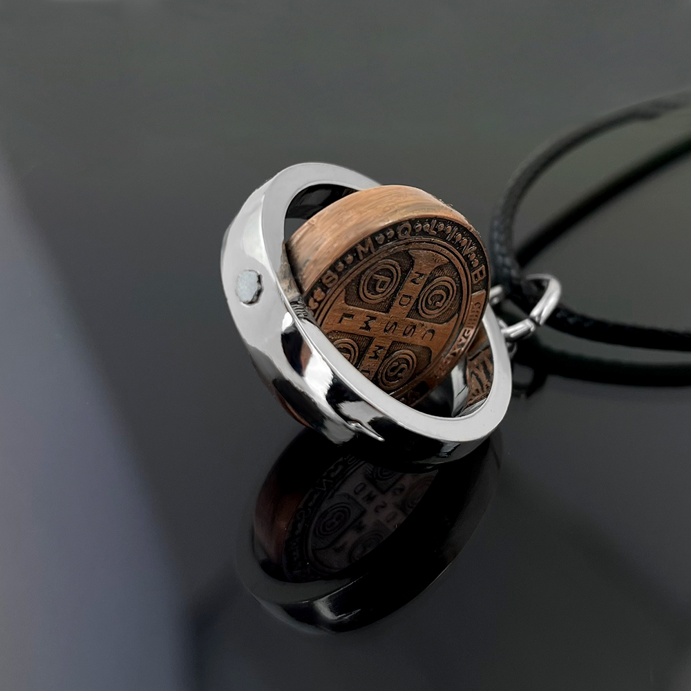 สร้อยคอเหรียญนักบุญเบเนดิกต์ให - Jewelry & Watches Spółka Z Ograniczoną Odpowiedzialnością บทวิจารณ์และราคา