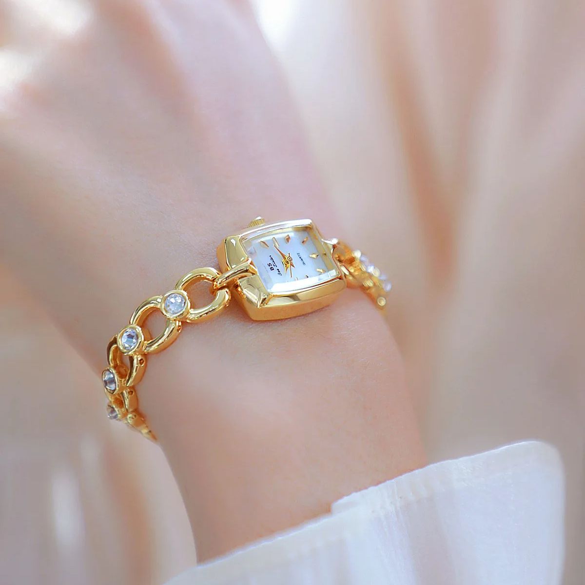 UTHAI นาฬิกาสำหรับผู้หญิงแบรนด - Jewelry Watches Brands บทวิจารณ์และราคา