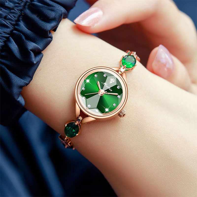 นาฬิกาควอตซ์สำหรับสุภาพสตรีนาฬ - Jewelry Watches Brands บทวิจารณ์และราคา